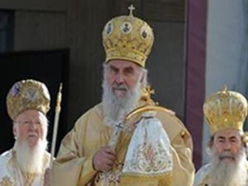 Srpski patrijarh uručio ordenje 