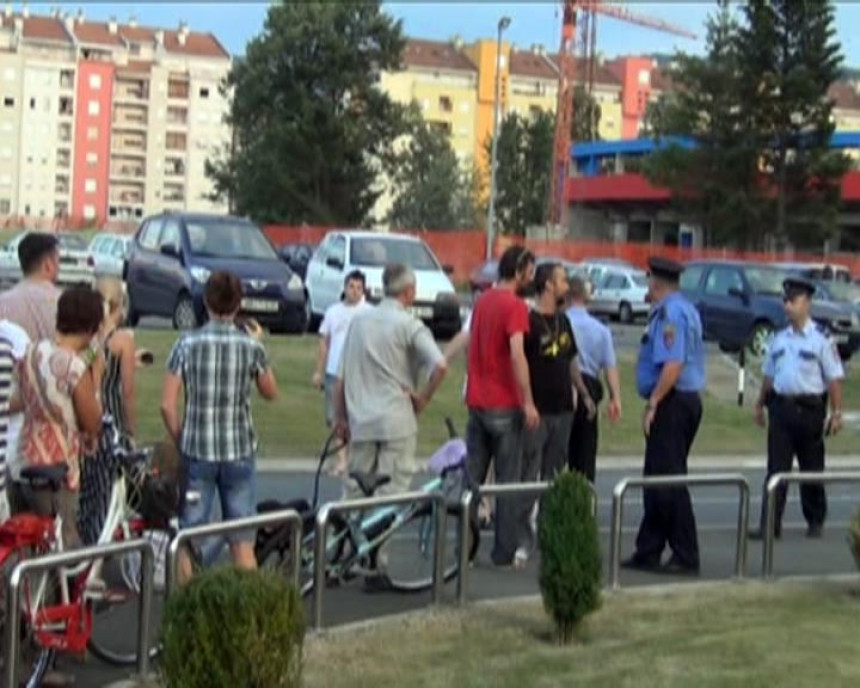 Prepirka policije i građana