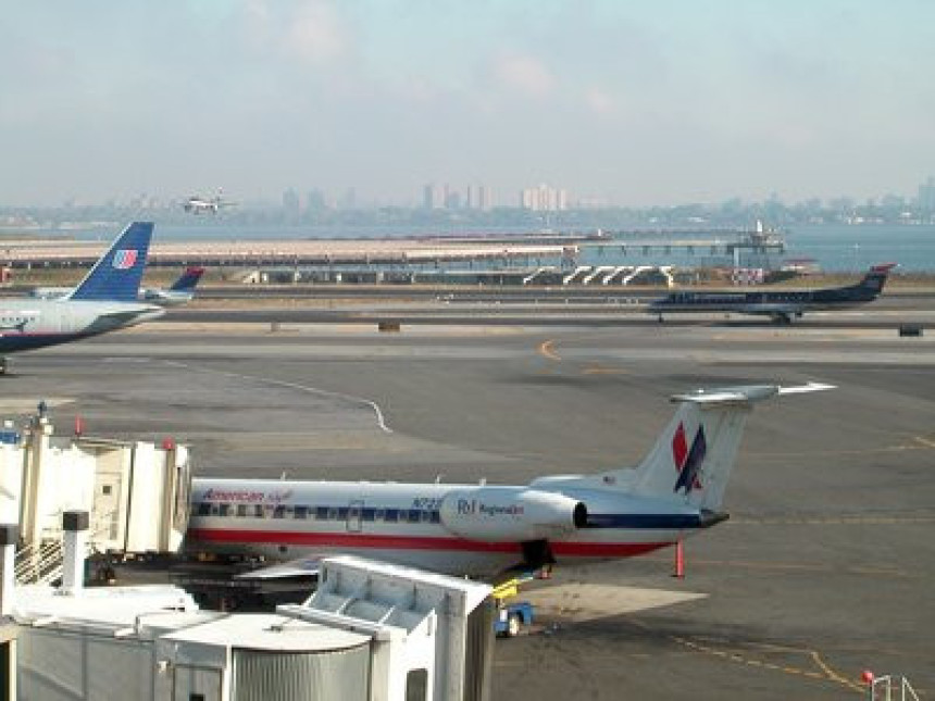 Eksplozija na aerodromu u Los Anđelesu