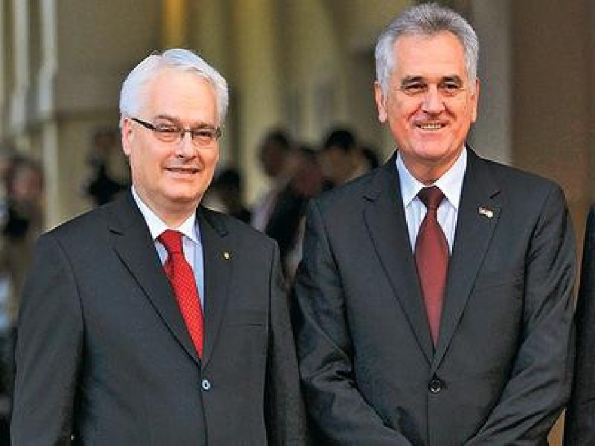 Sutra susret Nikolića i Josipovića (VIDEO)