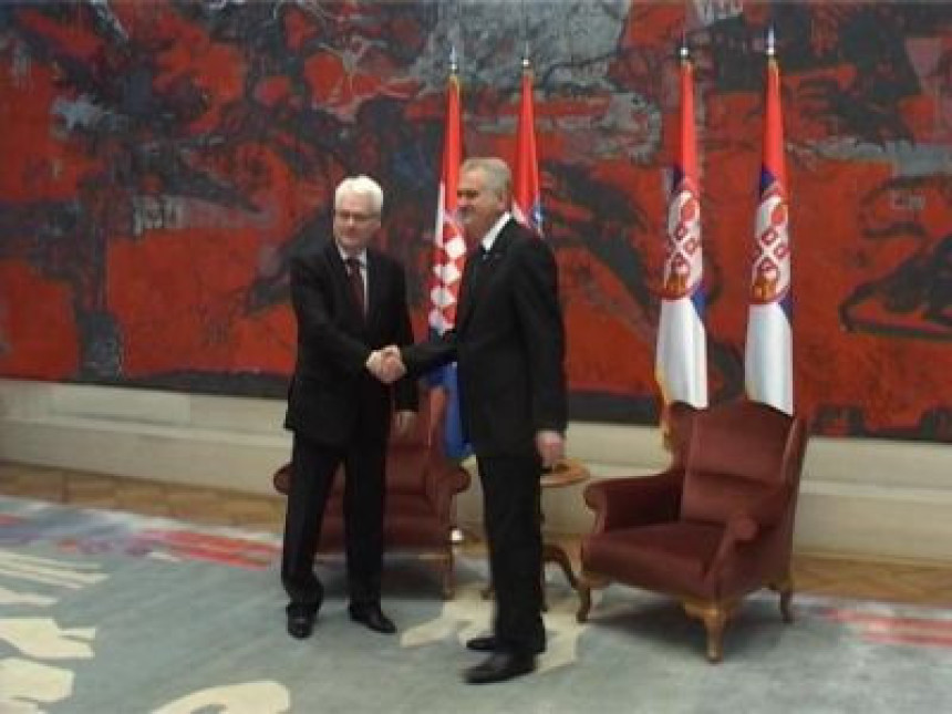 Josipović sa Nikolićem u Beogradu (VIDEO)