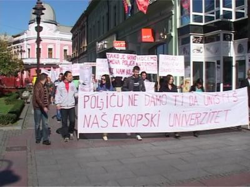 Протести студената у Брчком (ВИДЕО) 