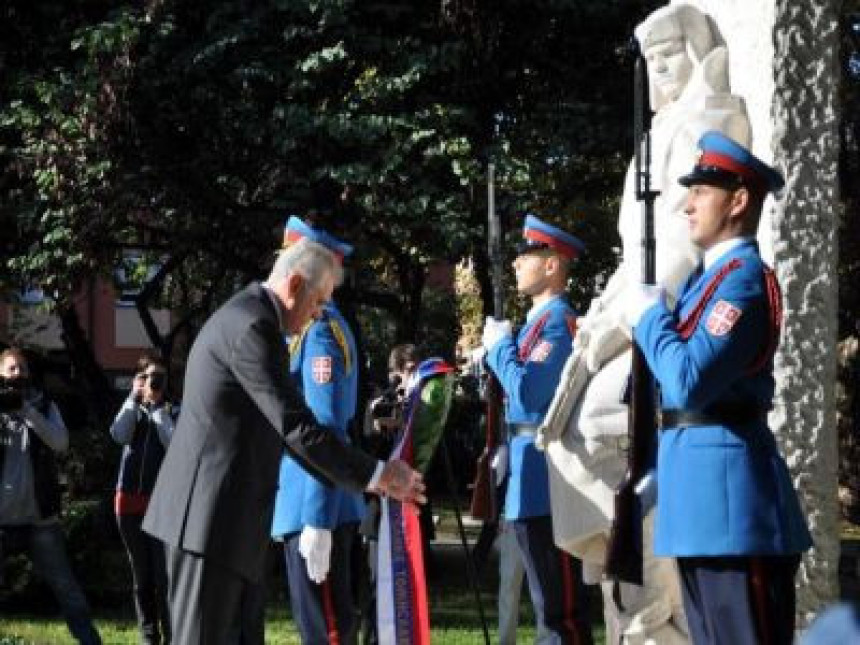 Nikolić odao počast oslobodiocima Beograda