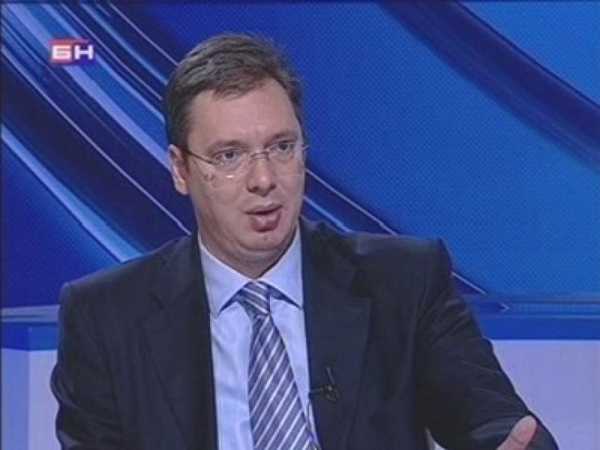 Vučić: Nema "mojih" i "Tominih" ljudi u SNS