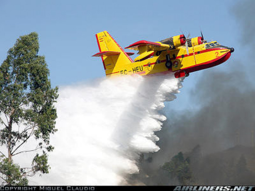 Srušio se avion za gašenje požara
