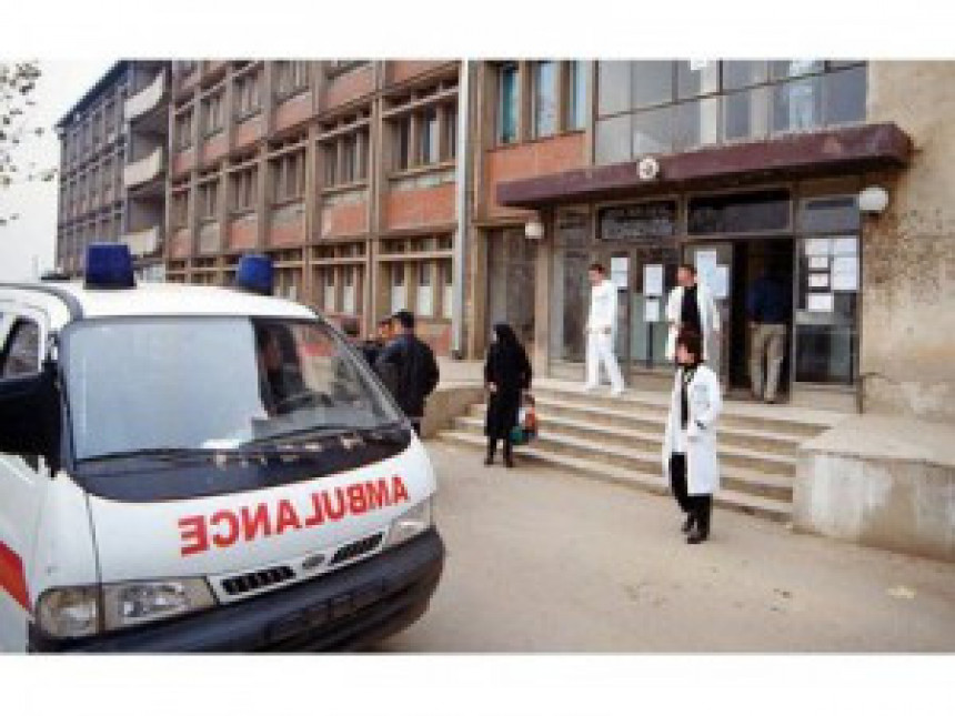Povredjeni bajker prevezen na KBC u Beogradu