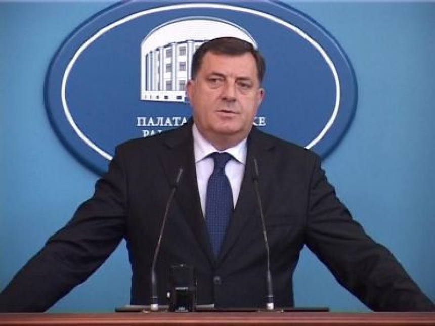 Milorad Dodik čestitao RTRS-u rođendan