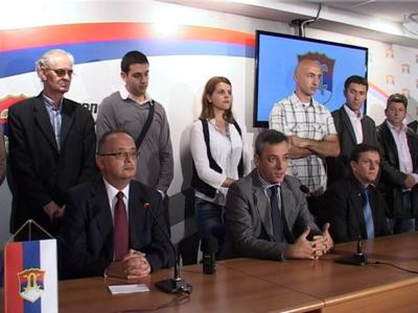 Naprednjacima najdraži SDS (VIDEO)