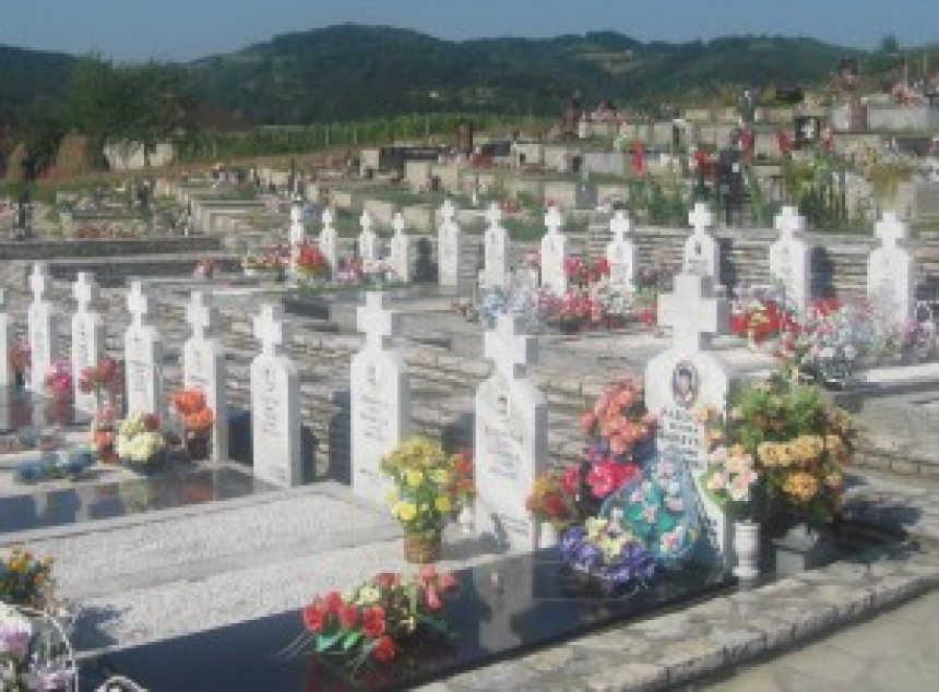 Братунац: Данас обиљежавање страдања 14 српских цивила