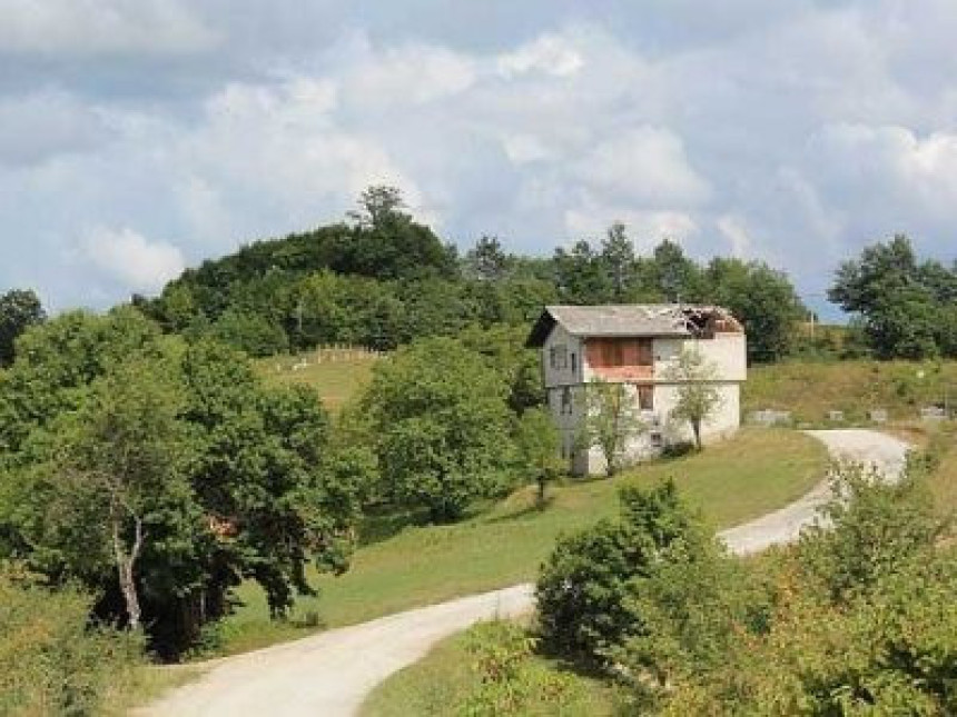 Ukleta kuća kod Velike Kladuše