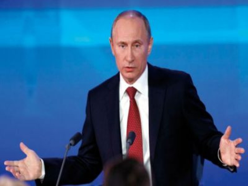Putin: Vadite novčanike pa slavite