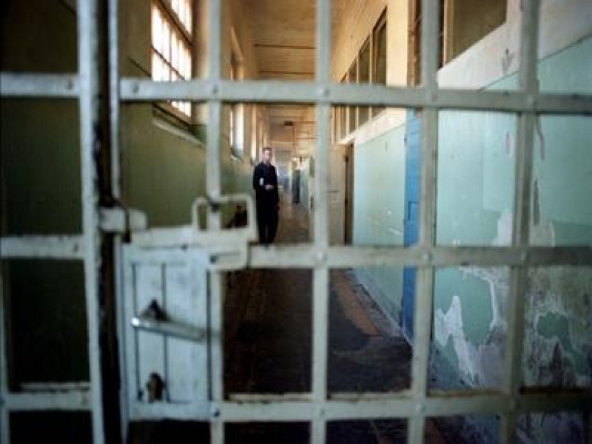 Лукић невин и животно угрожен у затвору