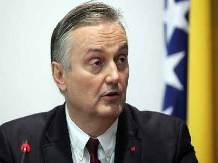 Neće se odustati od izmjena zakona 