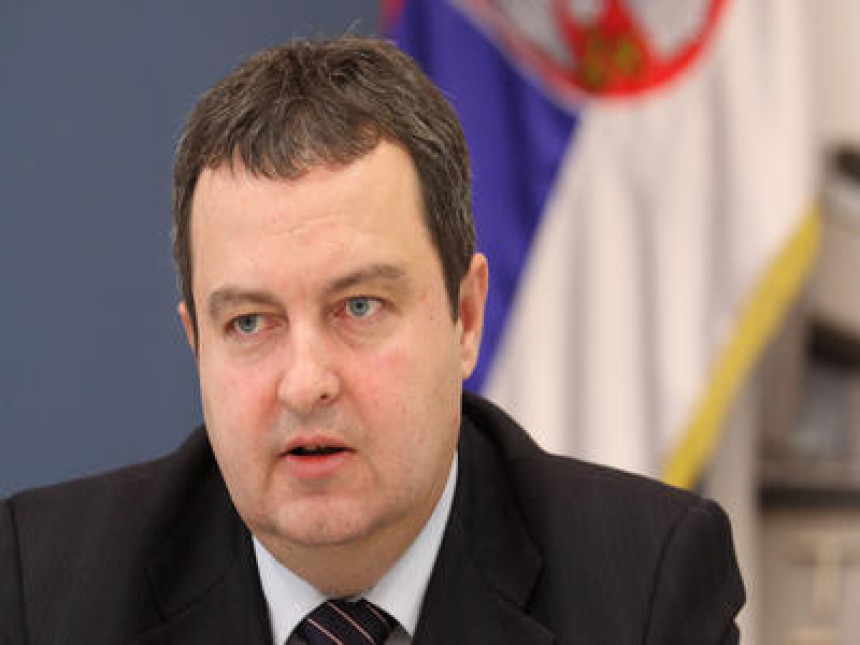 Dačić: Nemam informacije da neko prisluškuje Nikolića