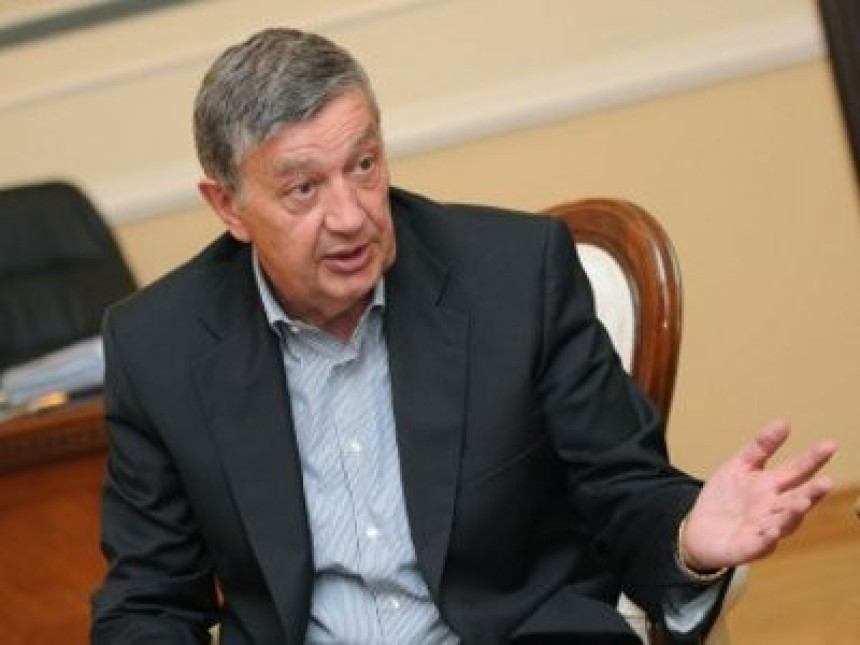 Radmanović: SNSD zna razviti Srpsku