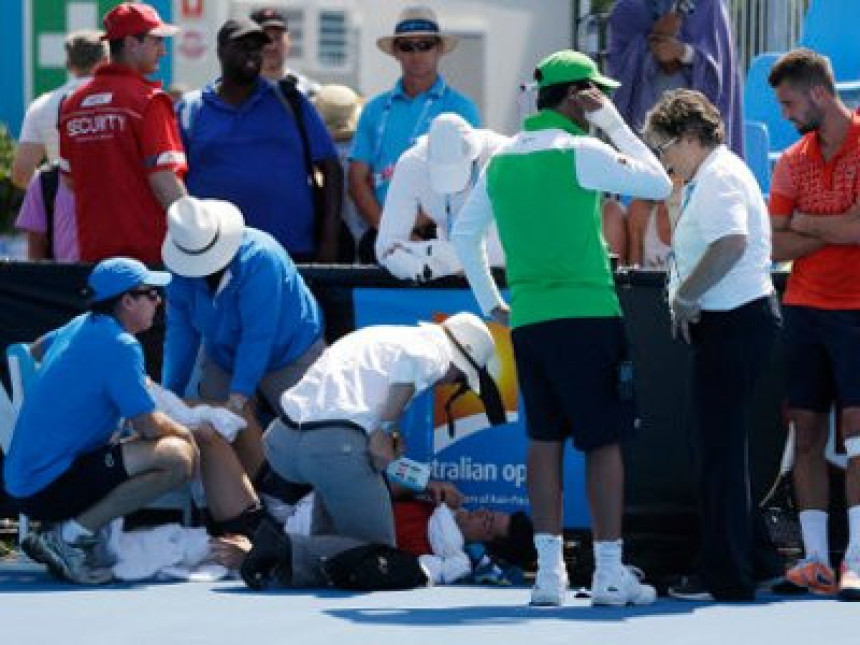 Pakao Melburna: Djeca i teniseri padaju u nesvjest