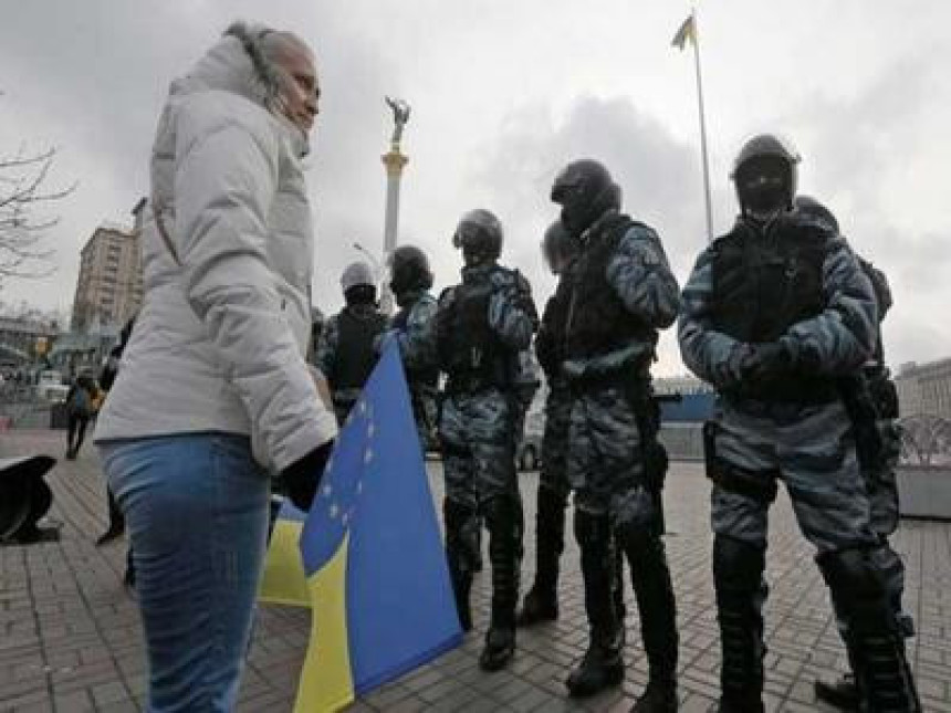 Sud zabranio proteste u Kijevu