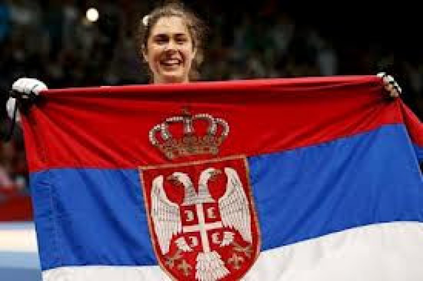 Mandić: Oduvek sam želela da pevam himnu "Bože pravde"