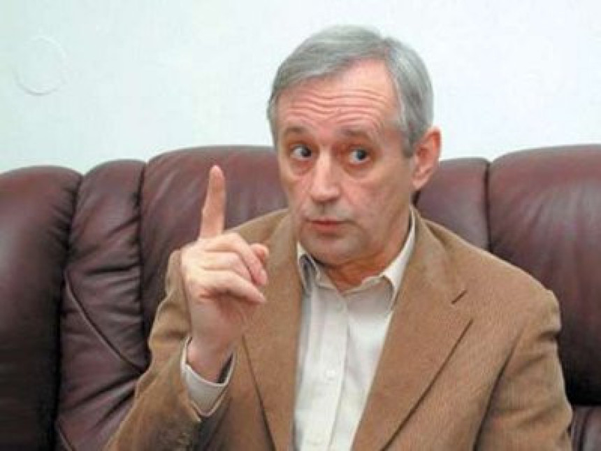 Vasić: ”Medijski pakao”