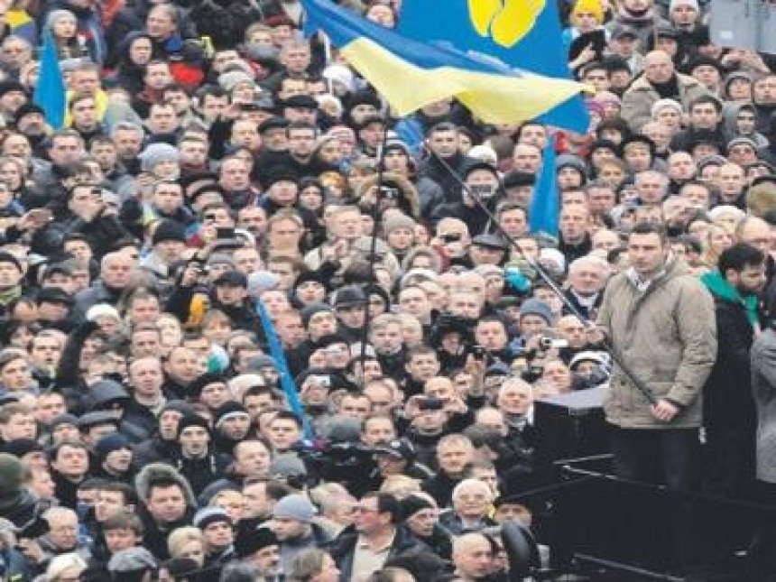 Демонстранти незадовољни преговорима