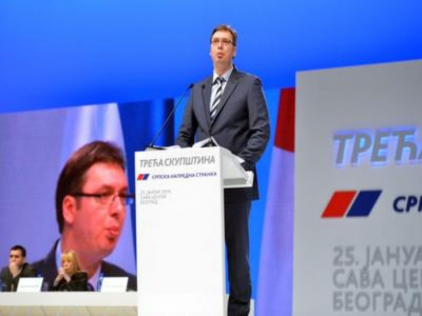 Vučić: O novoj vladi nema dogovora