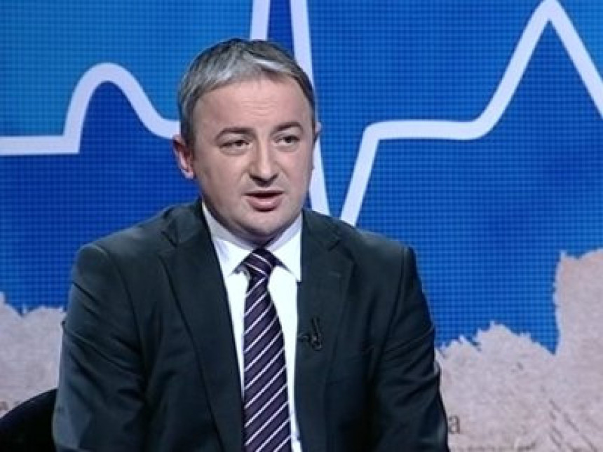 Srpska dužna više od 5 milijardi maraka