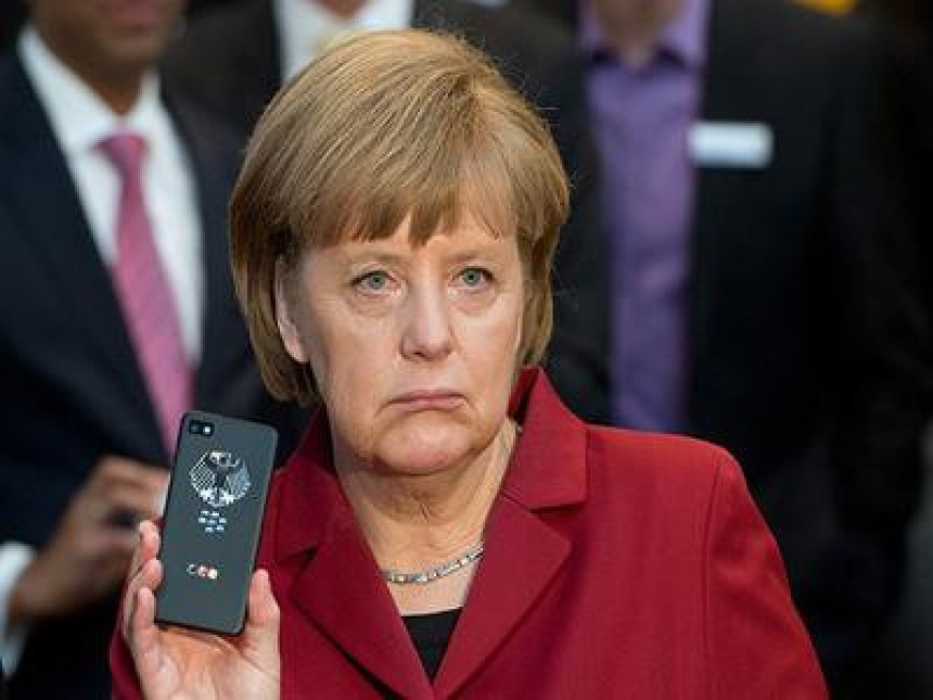 Nema dokaza o špijuniranju Merkelove