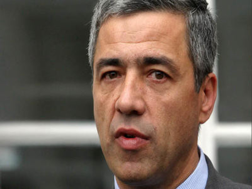 Oliver Ivanović ostaje u pritvoru