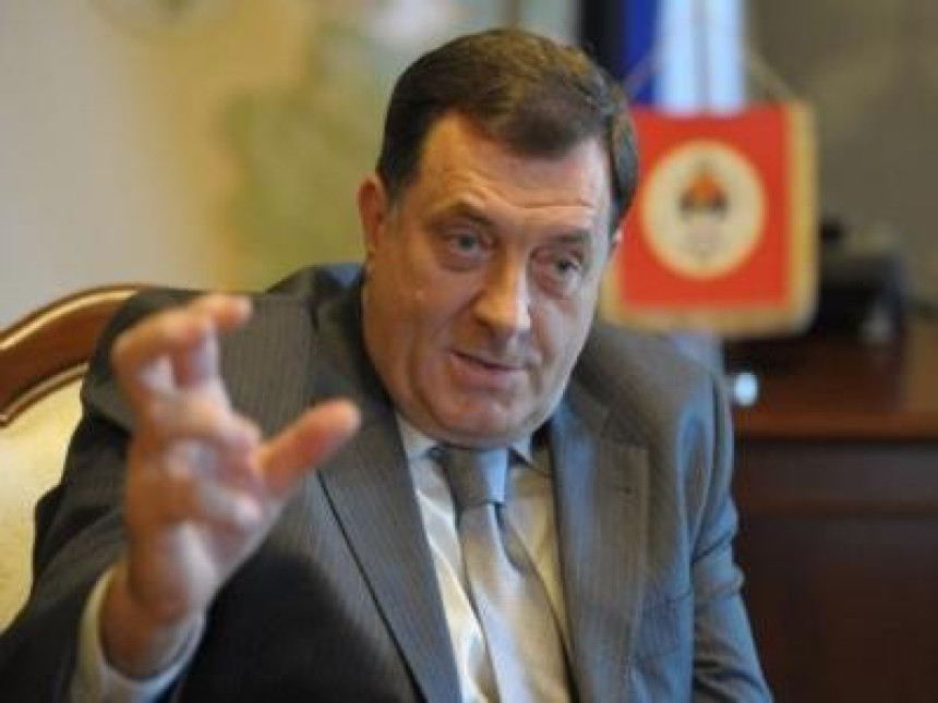 Dodik: Opozicija je maloumna