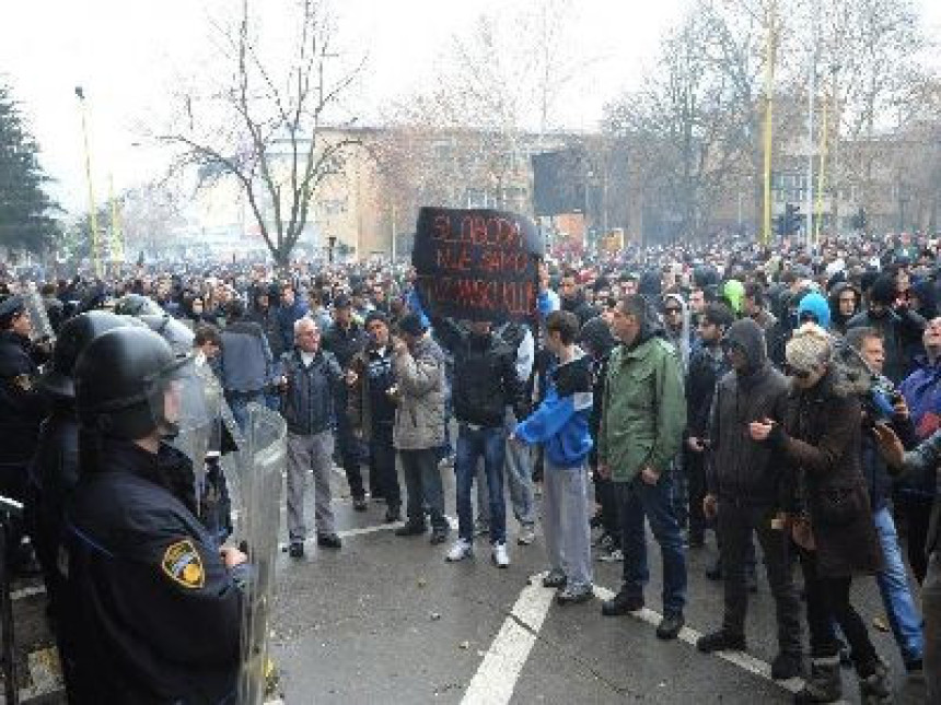 Tuzla: Nema dogovora vlasti i radnika