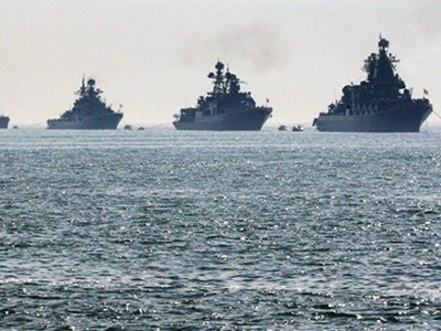 Ратни бродови Ирана кренули на САД