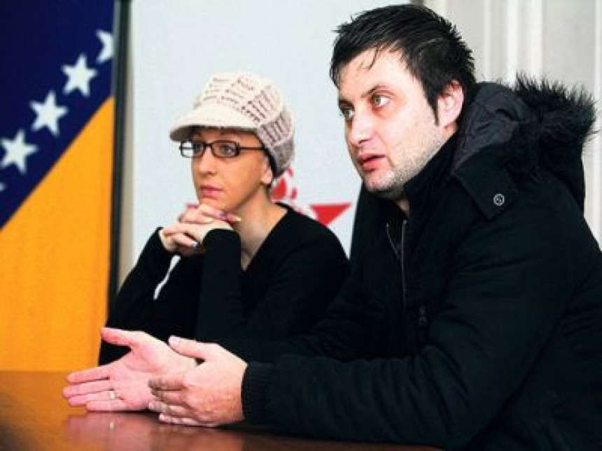 Ширановић се оградјује од партија