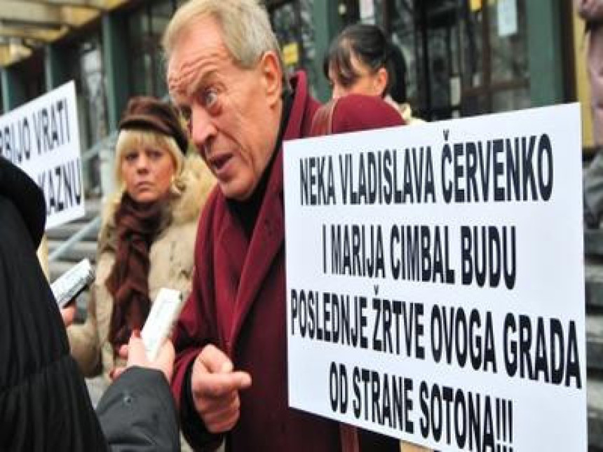 Protest porodice ubijene Vladislave Červenko
