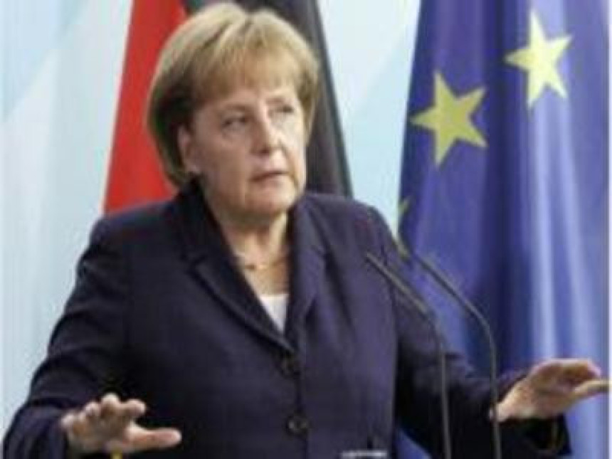 Merkelova upozorava na drastične mjere 