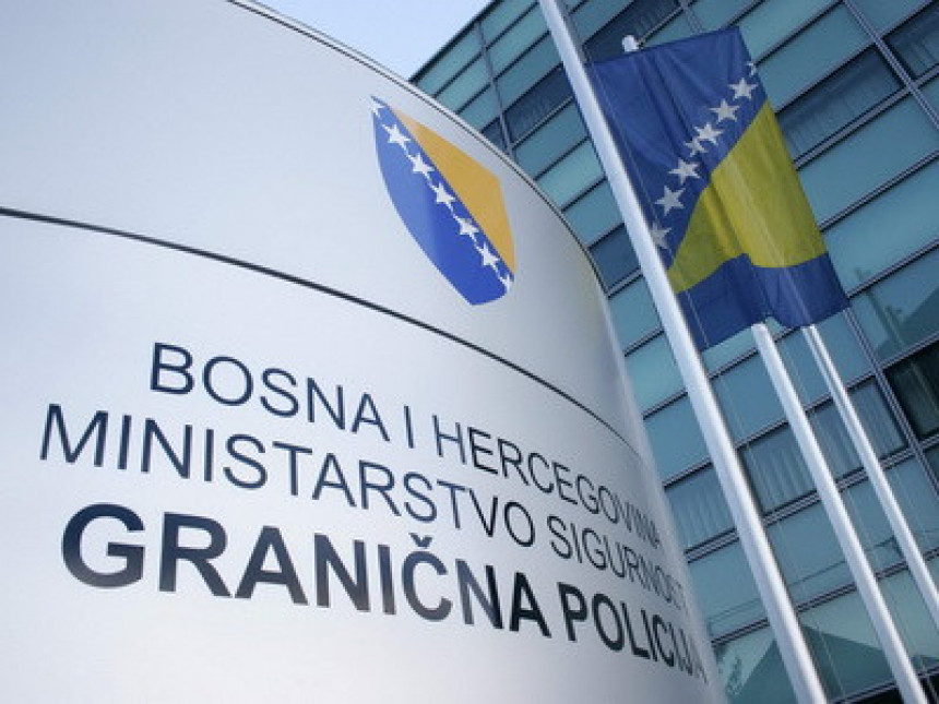 Dumančić suspendovao dva granična policajca