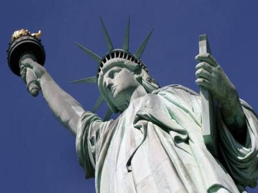 Amerikanci se odriču državljanstva