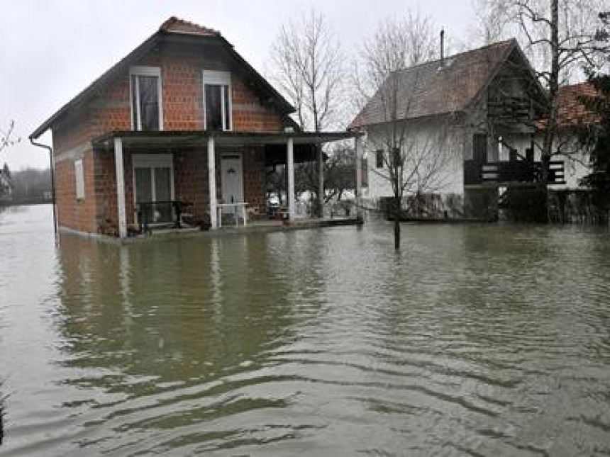 Из Словеније стиже нови водени талас