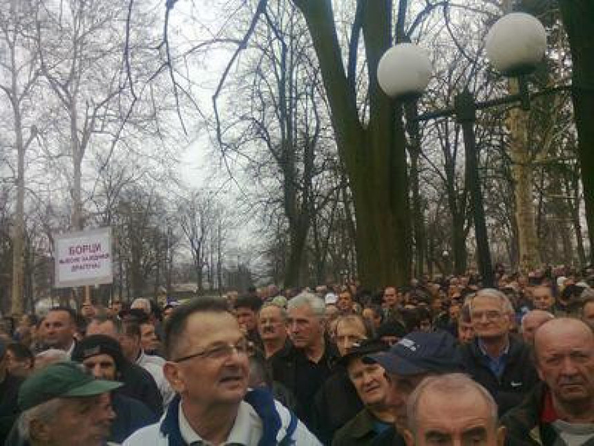 Ratni veterani ne odustaju od protesta