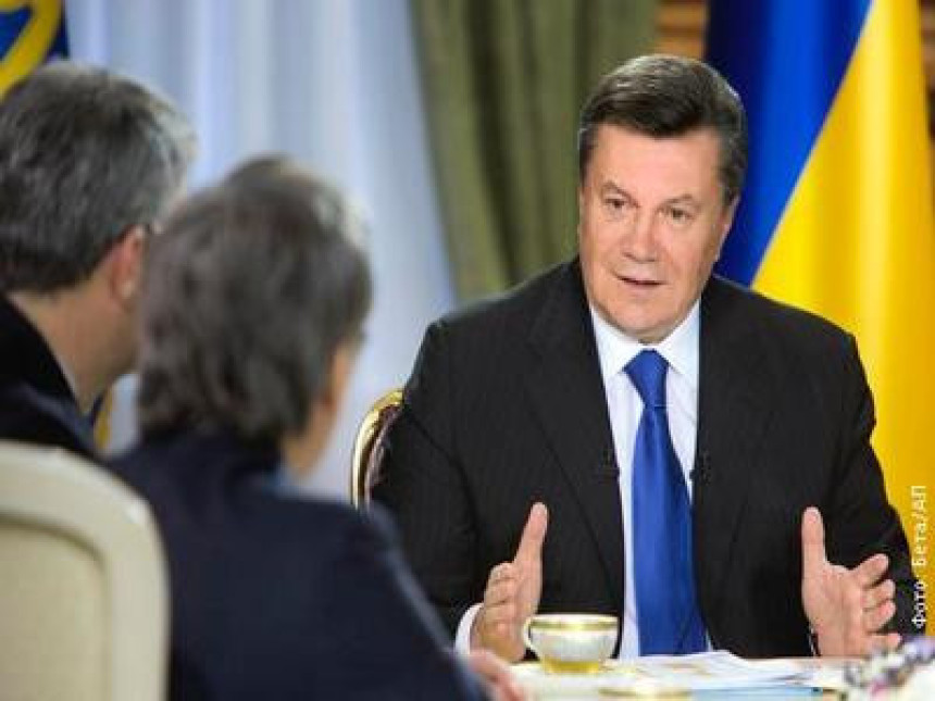 Janukovič pristao na vanredne izbore