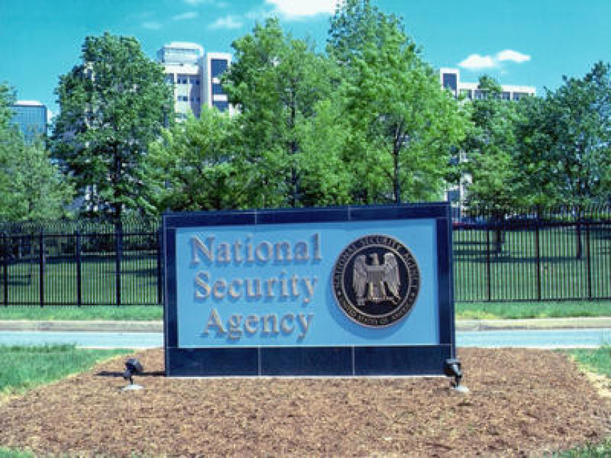 NSA nastavila prisluškivanje 