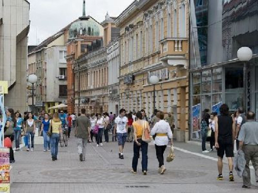 SDS: Mladi SNSD-a obmanjuju javnost