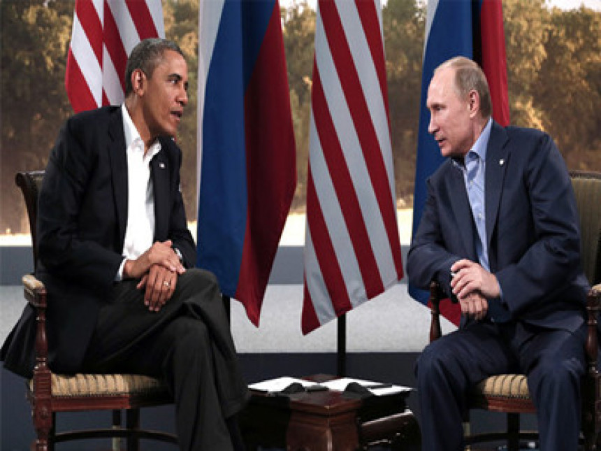Путин: Обама, бирај - Русија или Украјина!