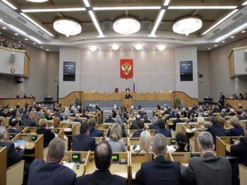 Duma traži sankcije za sve poslanike