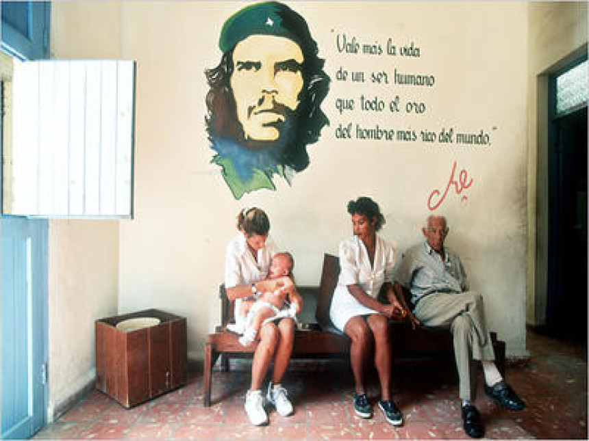 Kuba podigla plate medicinskih radnika