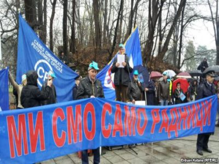 Republika Srpska: Doživotno čekanje posla