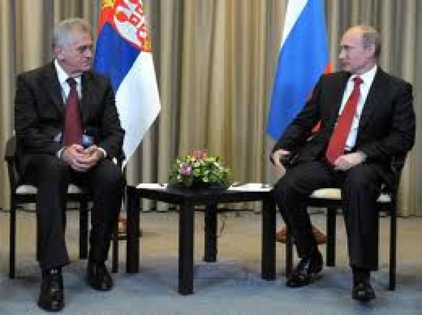 Кремљ: Путин и Николић о Јужном току и Косову