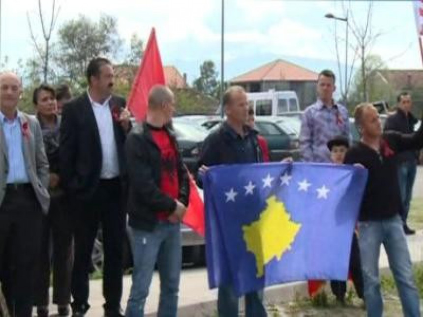 Albanci: Stvorili smo Crnu Goru!