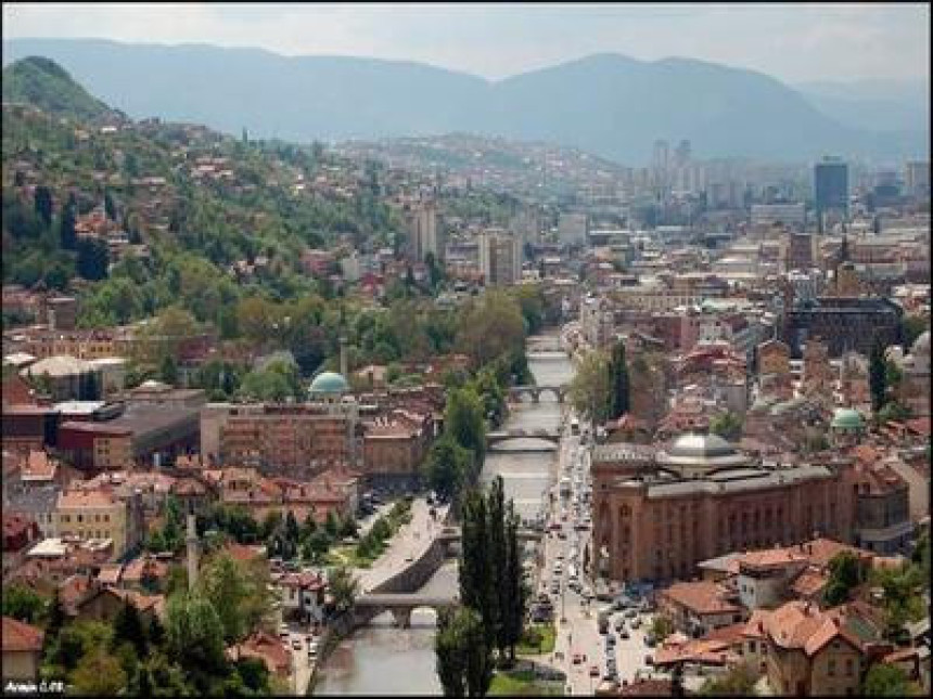 “Дивљи” водичи харају Сарајевом