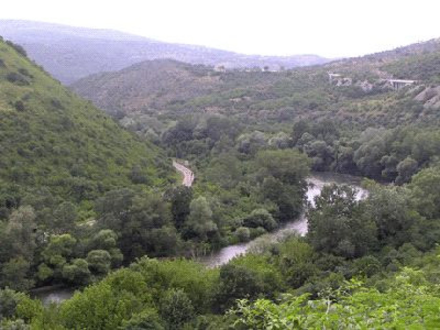 Dva radnika ”Željeznica” nestala u Vardaru