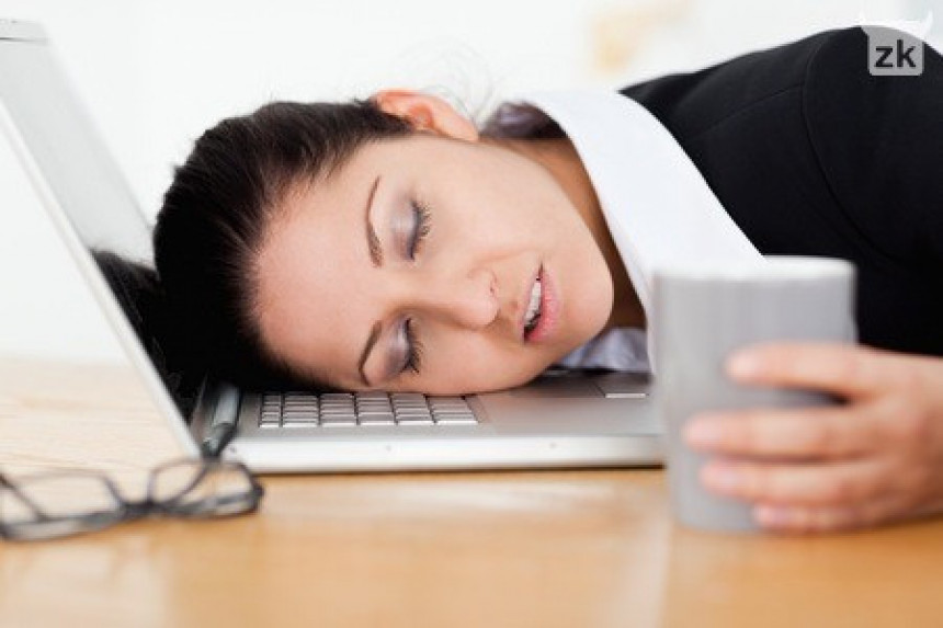 5 čudnih razloga zbog kojih ste umorni: Dehidracija nije jedina!